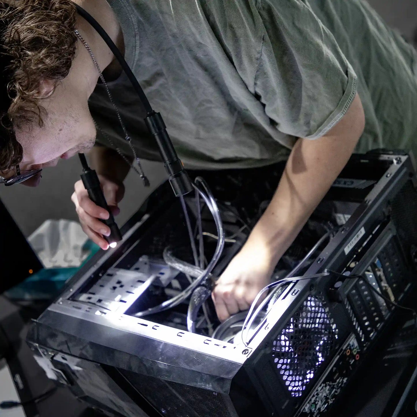 500 Lumen Rechargeable Neck Light – Hands-Free, Adjustable & Durable for Outdoor & Work Use